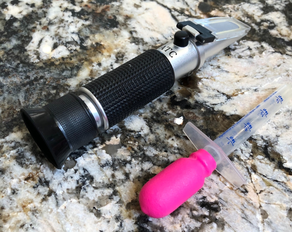 Refractometer for Measuring Specific Gravity