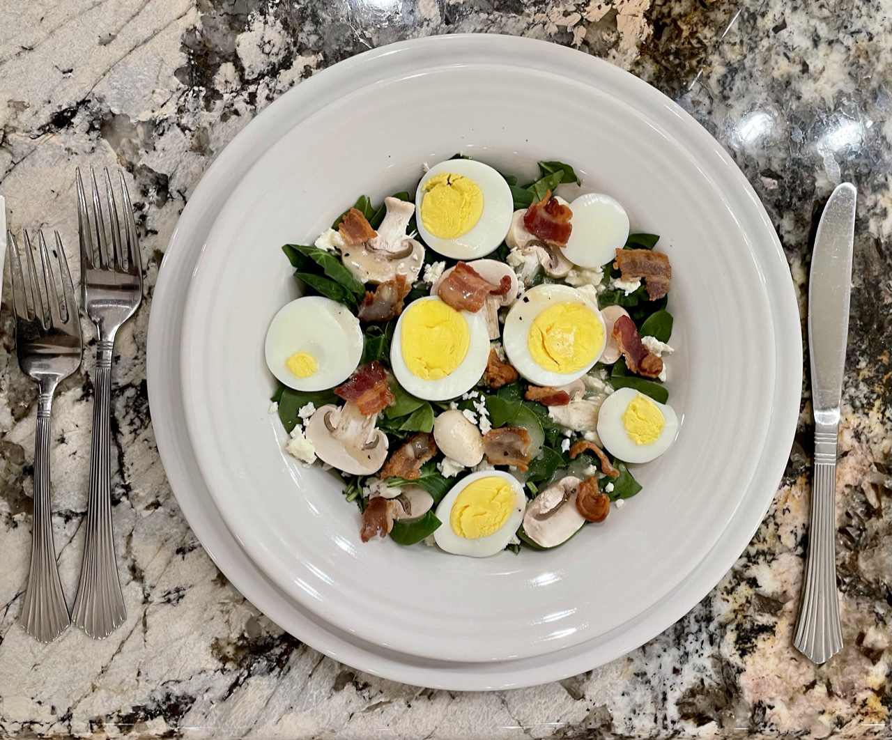Spinach salad with dijon vinaigrette